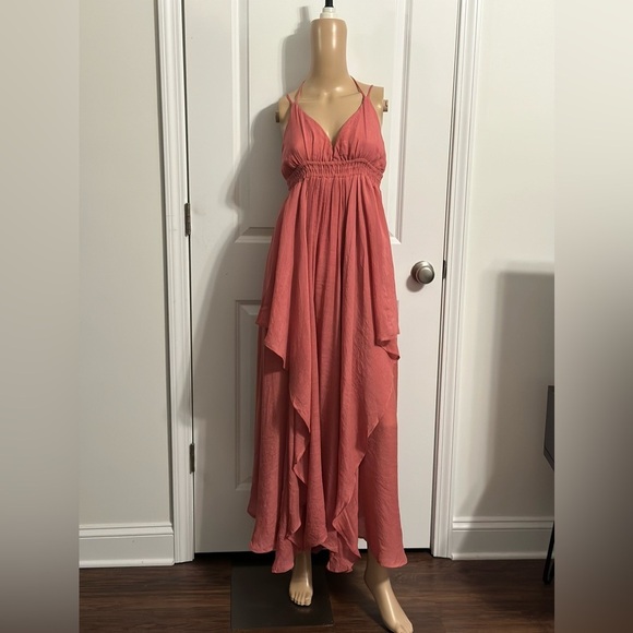 NWT-Tassel Fringe Strap Cutout Maxi Dress w/Pockets - Picture 10 of 14